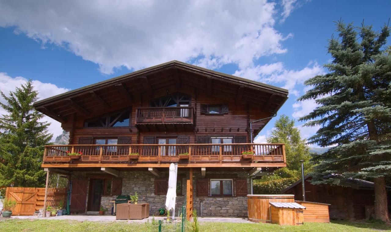 Chalet Des Sangliers Séez Exterior foto